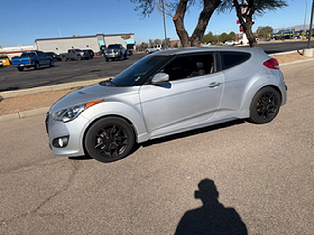 2013 Hyundai Veloster Base