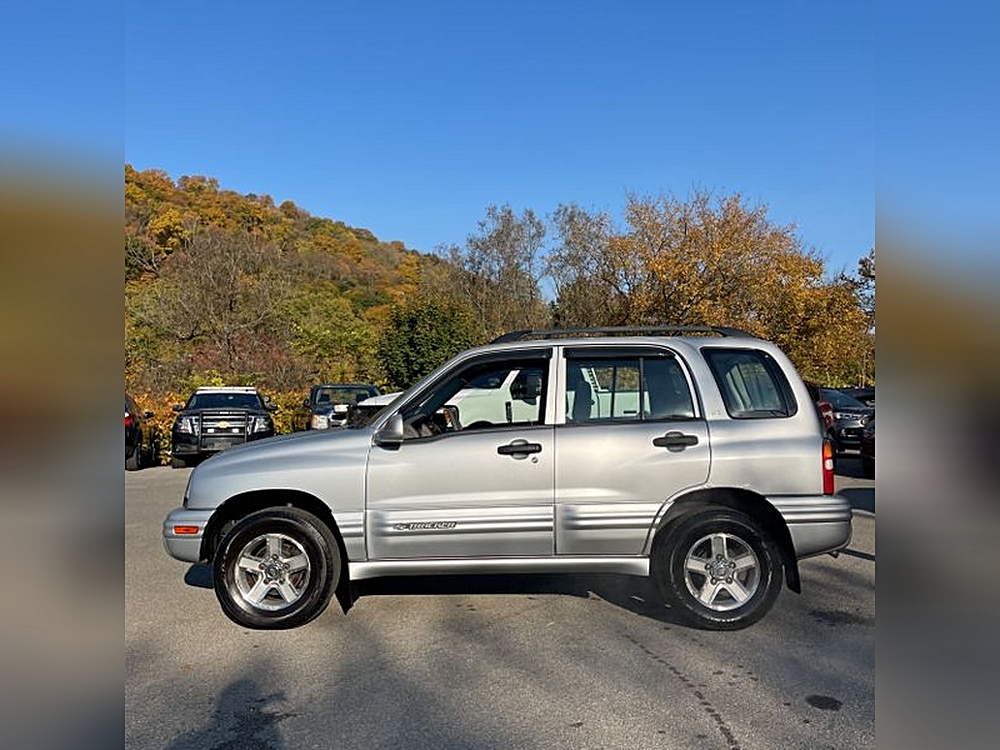 2002 Chevrolet Tracker