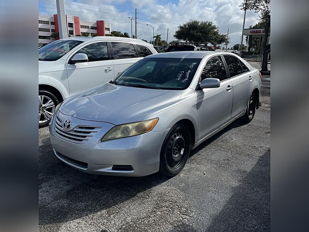 Image 10 of 2018 Toyota Camry LE
