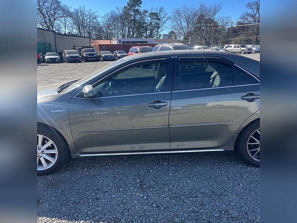Image 4 of 2013 Toyota Camry Hybrid LE