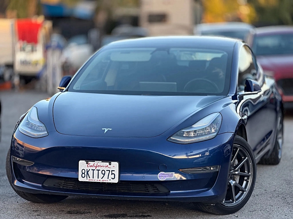 2019 Tesla Model 3 Base