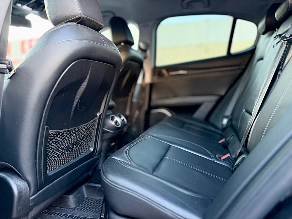 2018 Alfa Romeo Stelvio Base - Photo 19