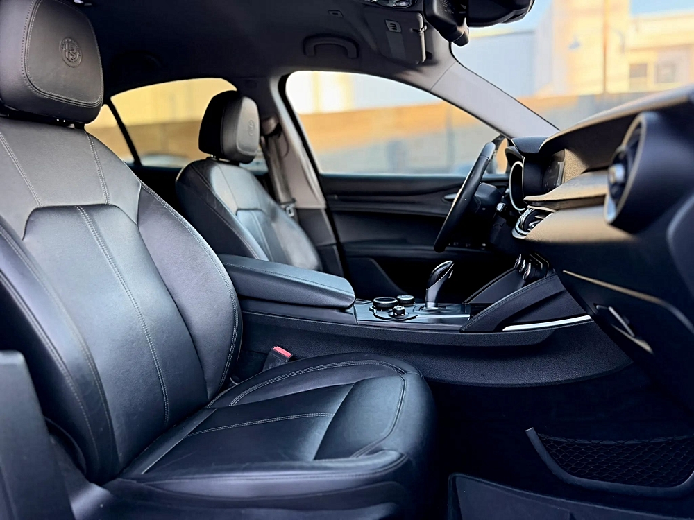 2018 Alfa Romeo Stelvio Base - Photo 24