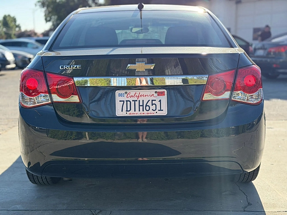 2014 Chevrolet Cruze LS - Photo 6