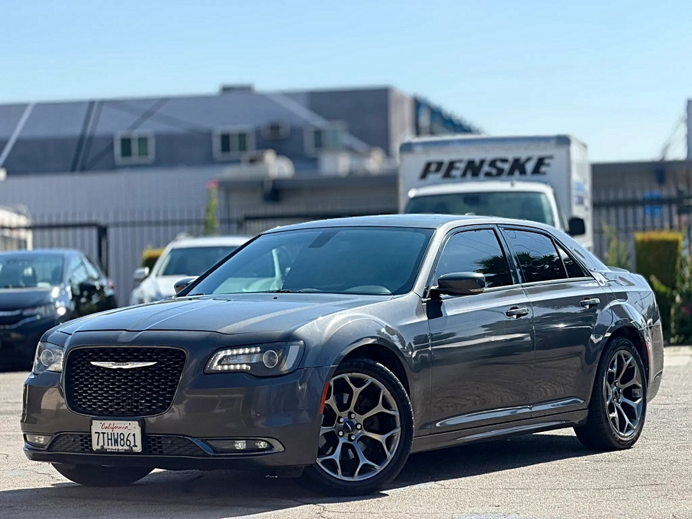 2016 Chrysler 300