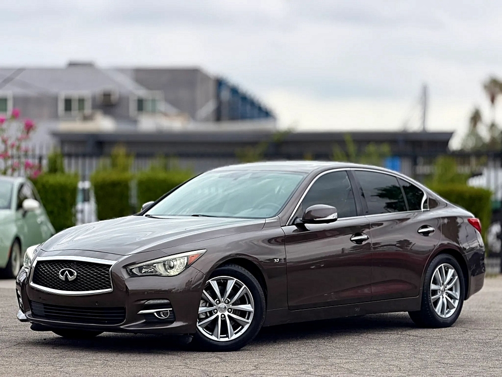2014 INFINITI Q50