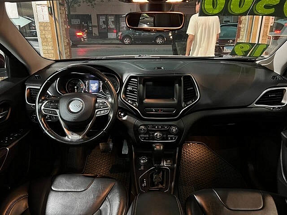 2020 Jeep Cherokee Latitude Plus - Photo 26