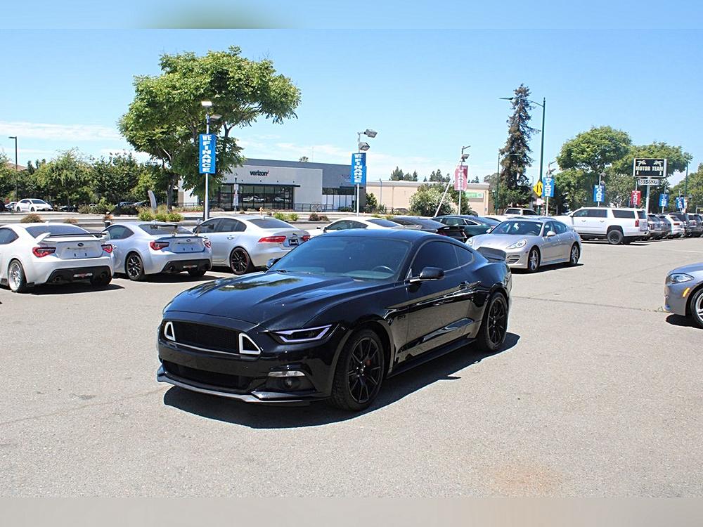 2017 Ford Mustang