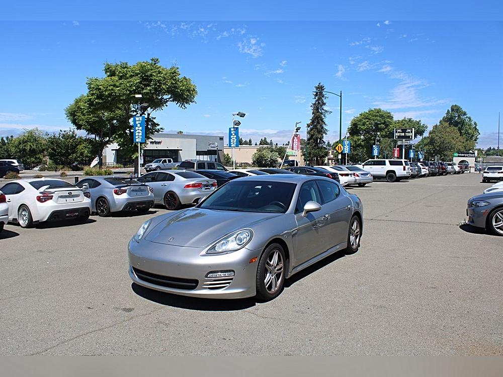 2012 Porsche Panamera