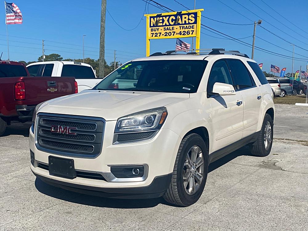2015 GMC Acadia SLT1's photo