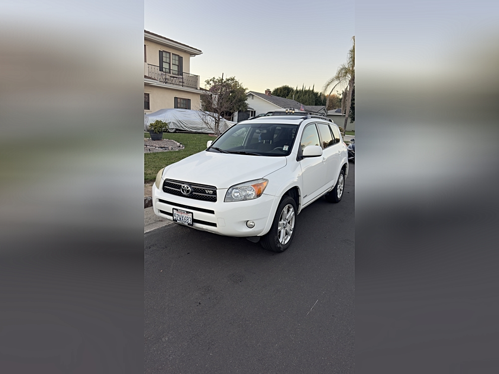 2007 Toyota RAV4 Sport