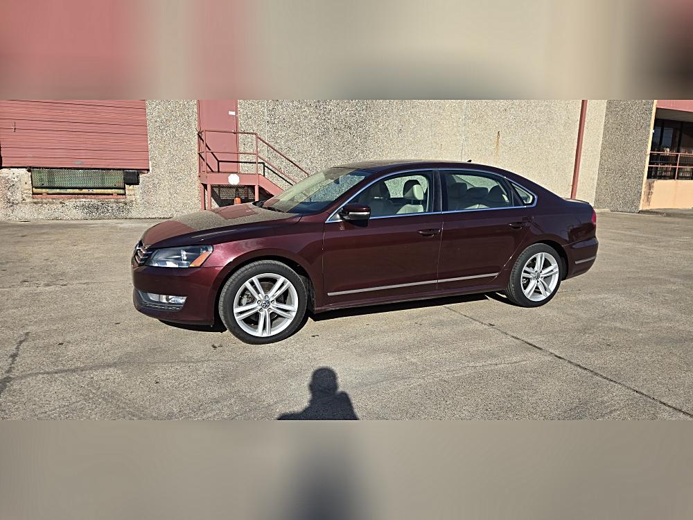 2014 Volkswagen Passat SEL Premium