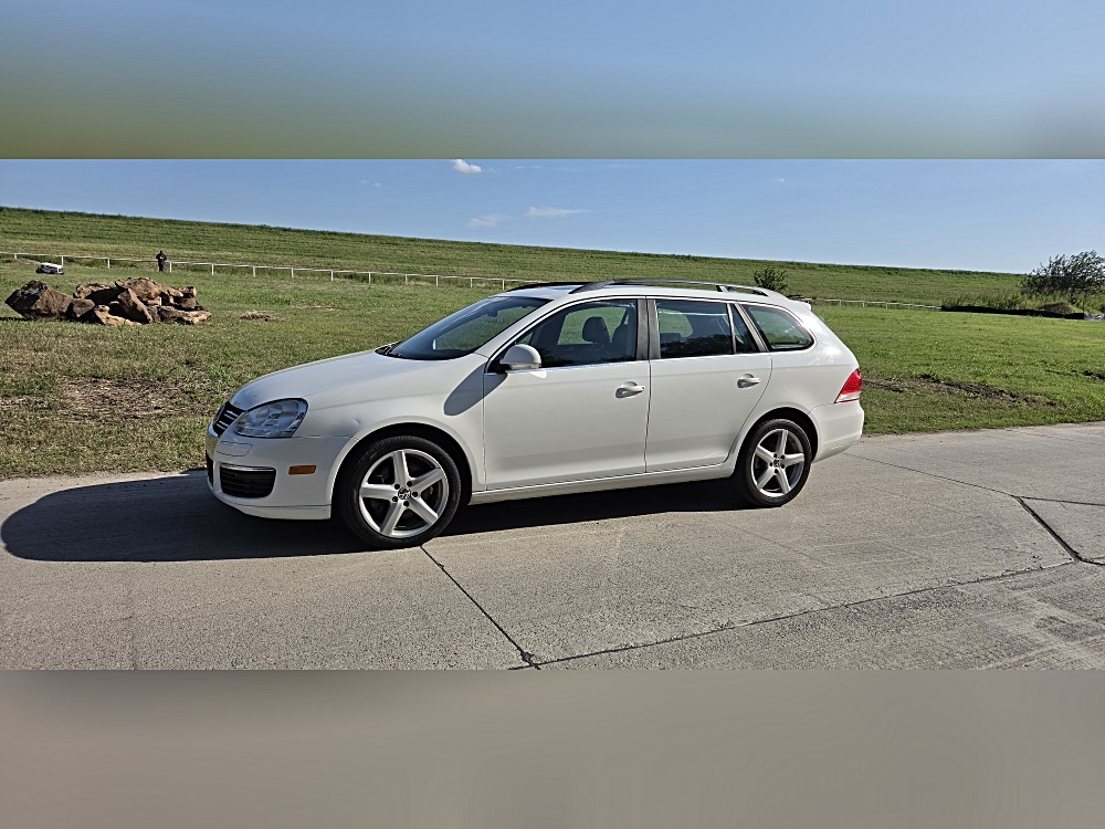 2009 Volkswagen Jetta TDI DSG's photo