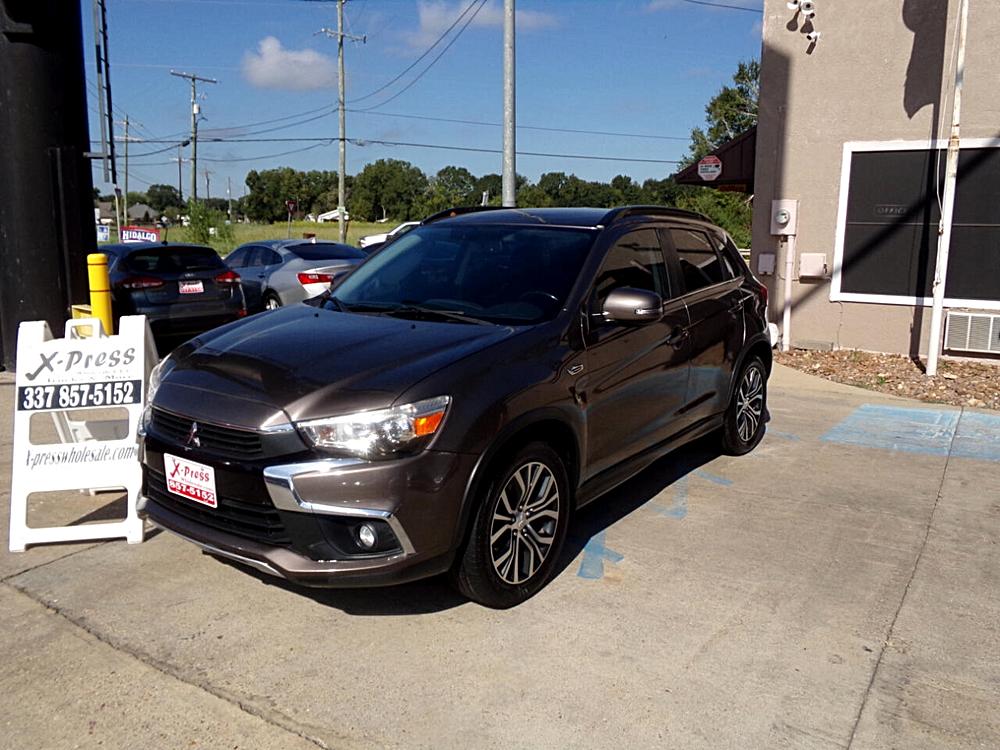 2016 Mitsubishi Outlander Sport's photo