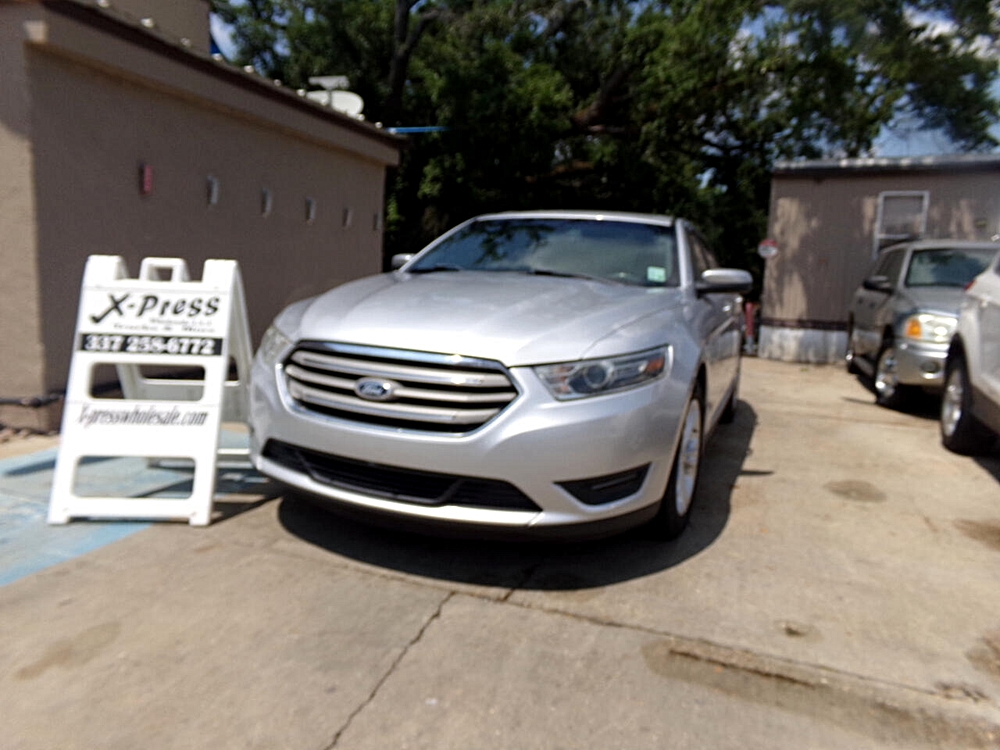 2014 Ford Taurus SEL