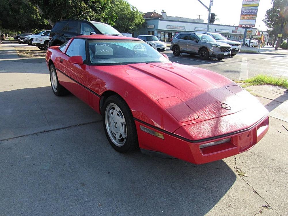 1989 Chevrolet Corvette Base 2dr Hatchback