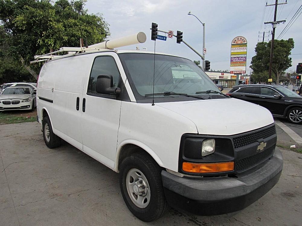 2015 Chevrolet Express 2500 3dr Cargo Van w/1WT
