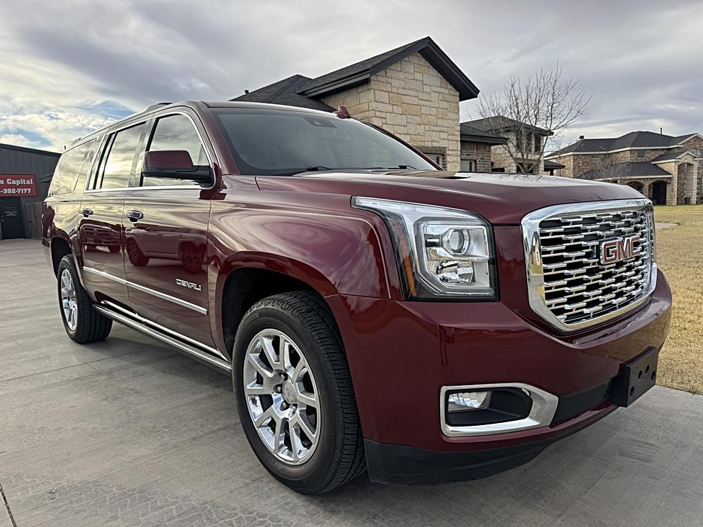 2019 GMC Yukon XL Denali 4x4 6.2 Liter V8 Loaded Clean In/Out