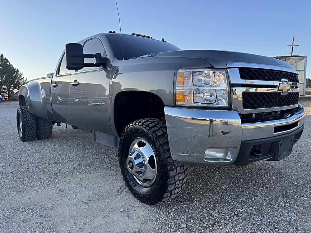 2014 Chevrolet Silverado HD LTZ 4WD Crew Cab SWB SRW's photo