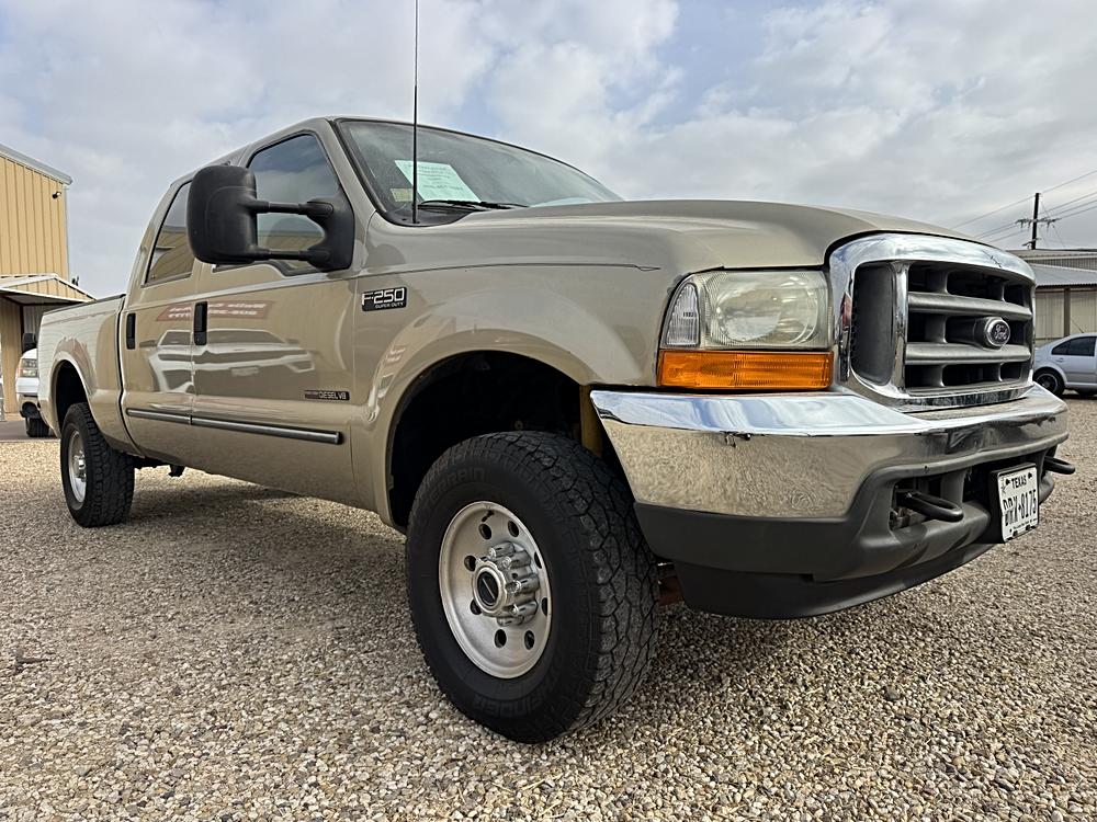 2000 Ford F-250 XLT Crew Cab SWB's photo