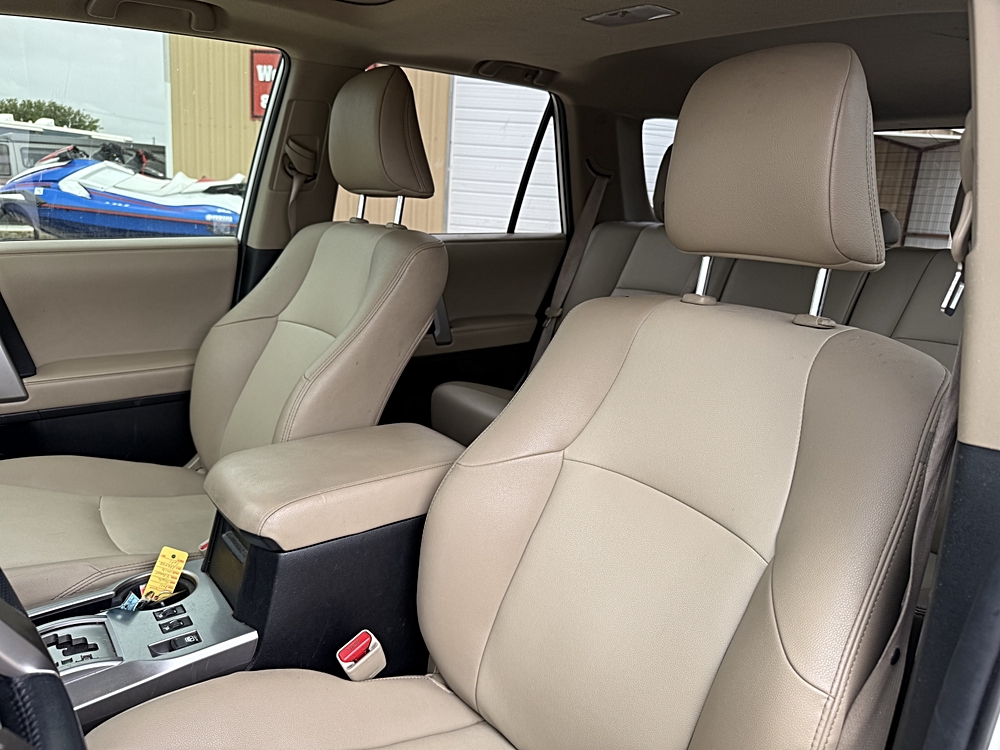 2021 Toyota 4Runner SR5 Premium - Photo 10