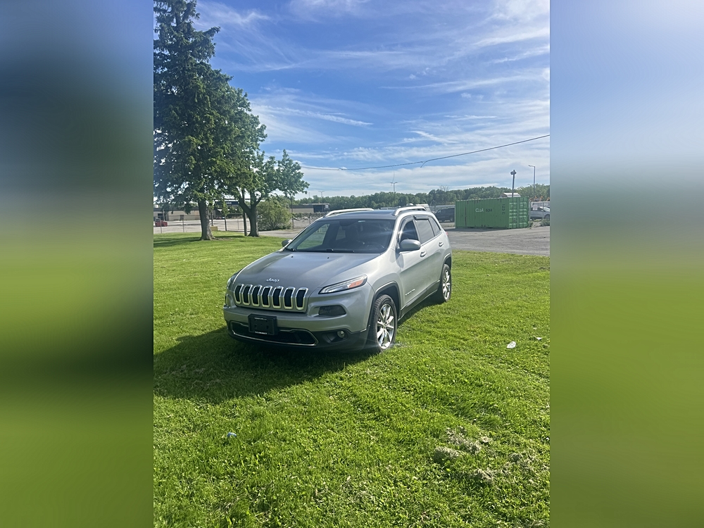 2014 Jeep Cherokee Limited's photo