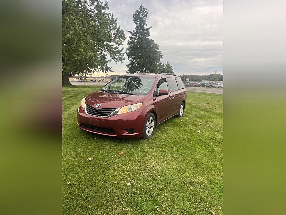 2014 Toyota Sienna