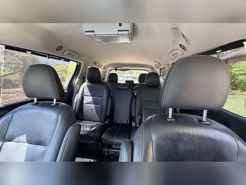 2016 Toyota Sienna SE - Photo 11