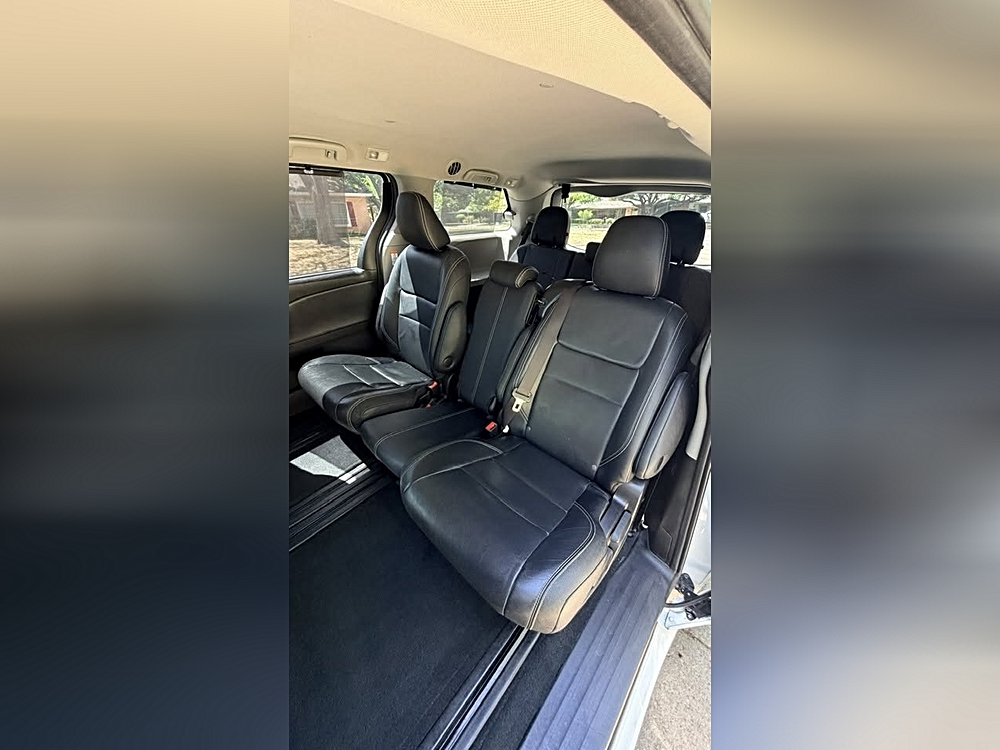 2016 Toyota Sienna SE - Photo 7