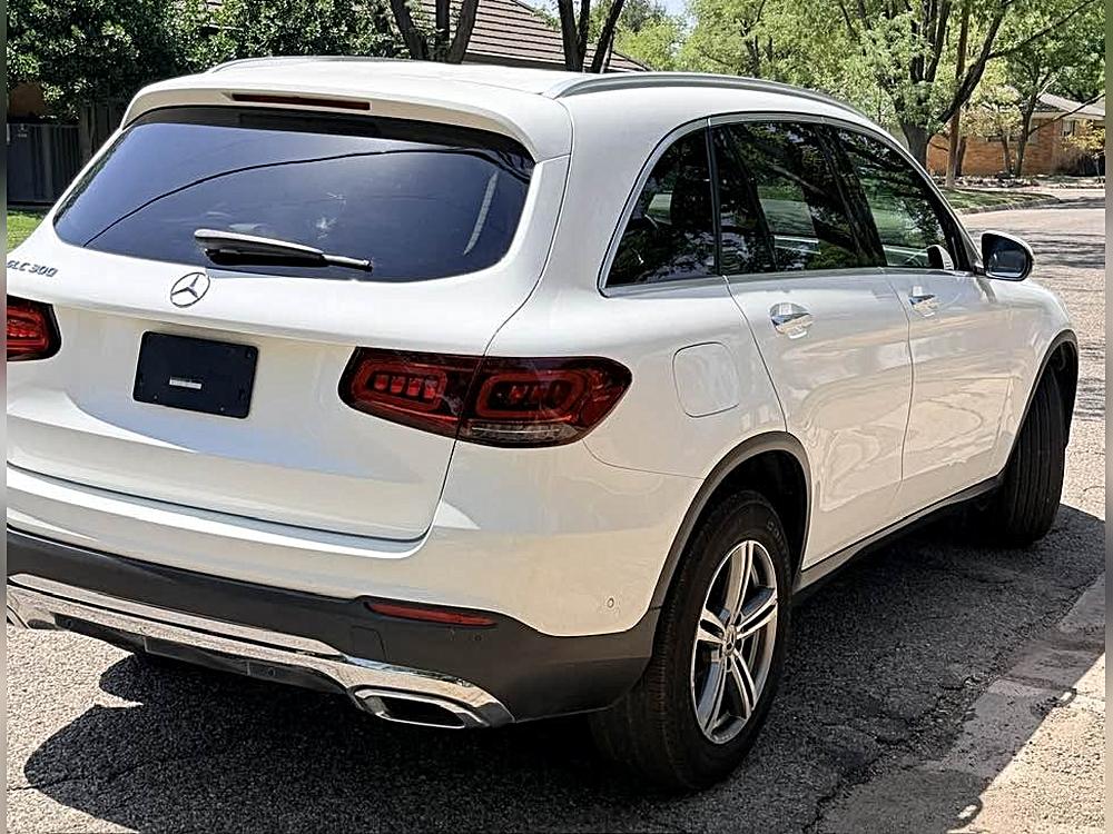 2021 Mercedes-Benz GLC GLC300 - Photo 6