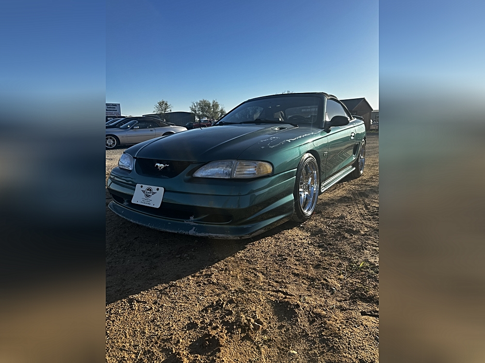 1997 Ford Mustang Base
