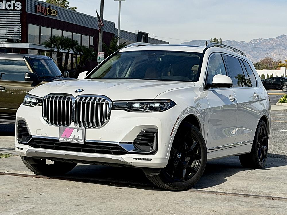 2019 BMW X7 40i