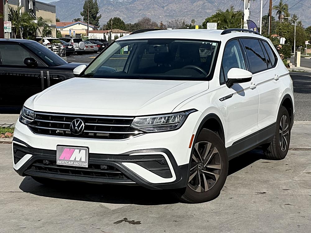 2022 Volkswagen Tiguan S's photo
