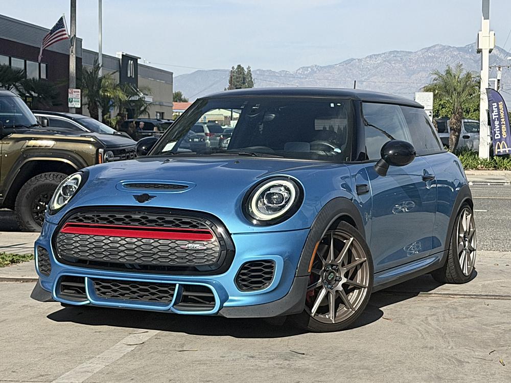 2019 MINI Hardtop 2 Door John Cooper Works's photo