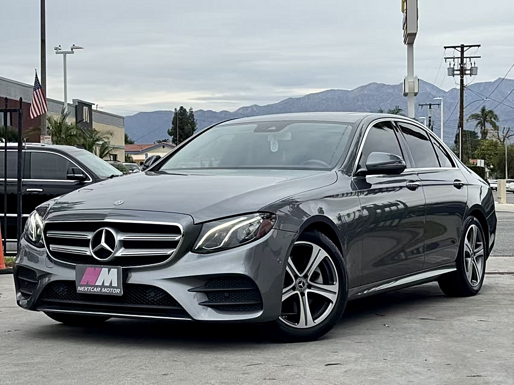 2018 Mercedes-Benz E-Class E300's photo