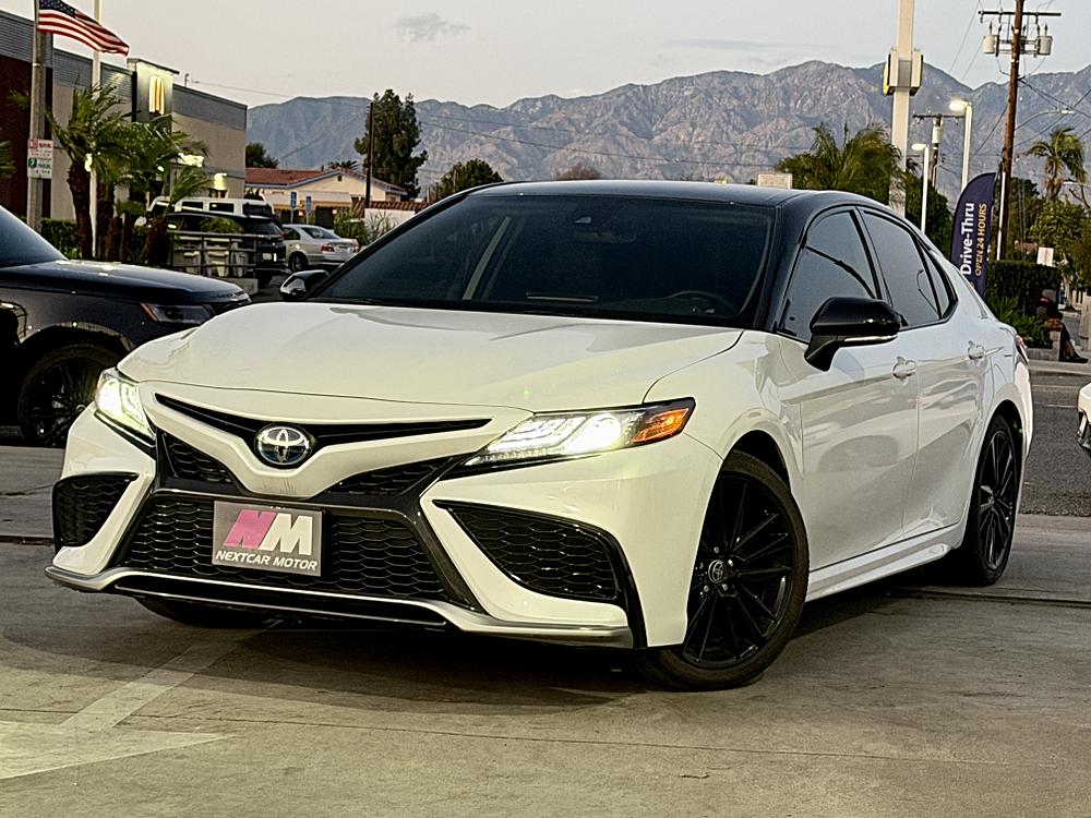 2023 Toyota Camry XSE's photo