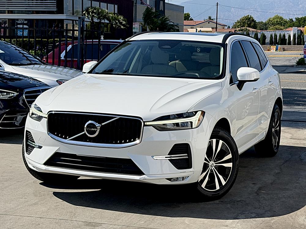 2023 Volvo XC60 B5 Core FWD's photo