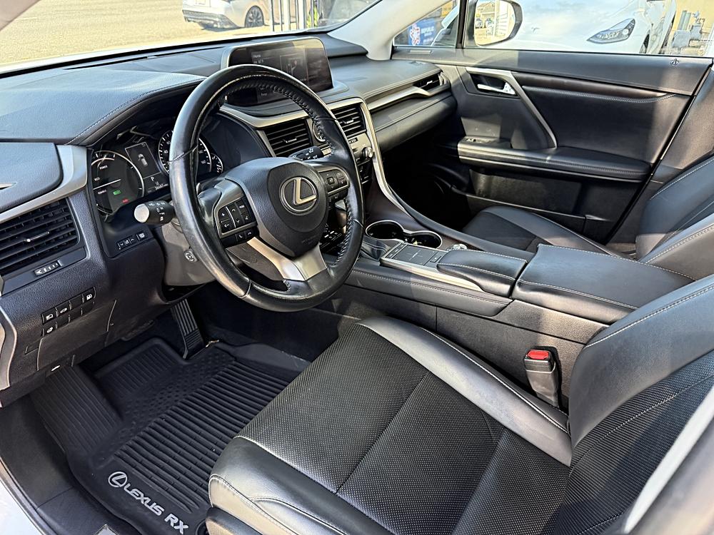 2022 Lexus RX Hybrid 450h - Photo 13
