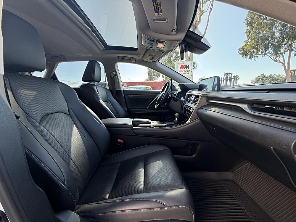 2022 Lexus RX Hybrid 450h - Photo 9