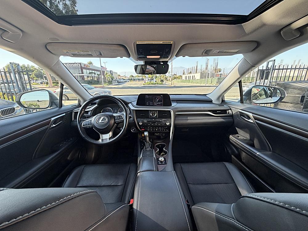 2022 Lexus RX Hybrid 450h - Photo 11