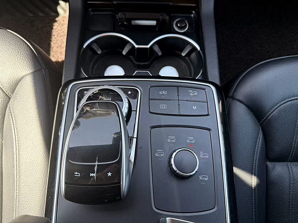2023 Mercedes-Benz GLS GLS450 - Photo 39