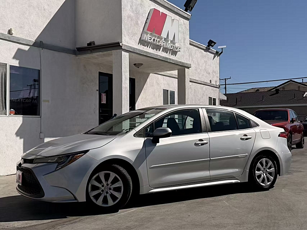 2020 Toyota Corolla LE