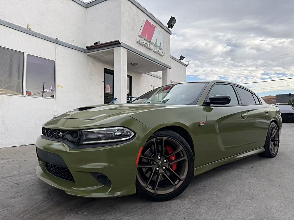 2021 Dodge Charger RWD Automatic — photo 1 of 1