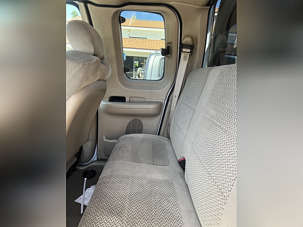 2002 Ford F-150 XL - Photo 11