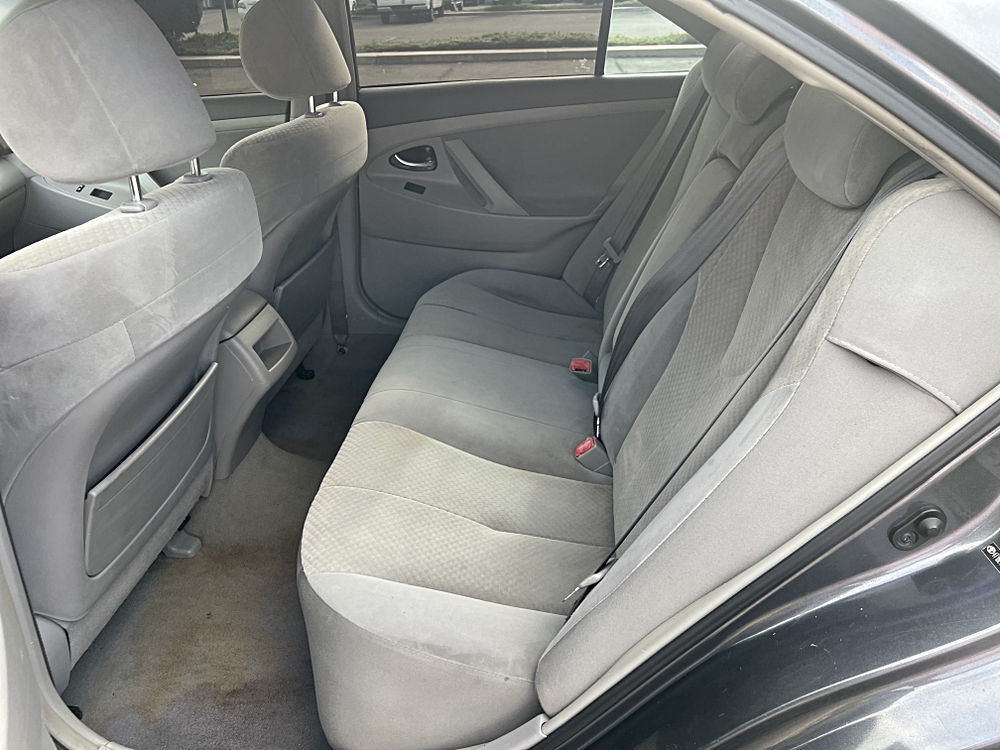 2007 Toyota Camry LE - Photo 9