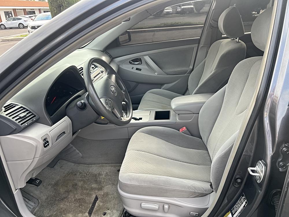 2007 Toyota Camry LE - Photo 8