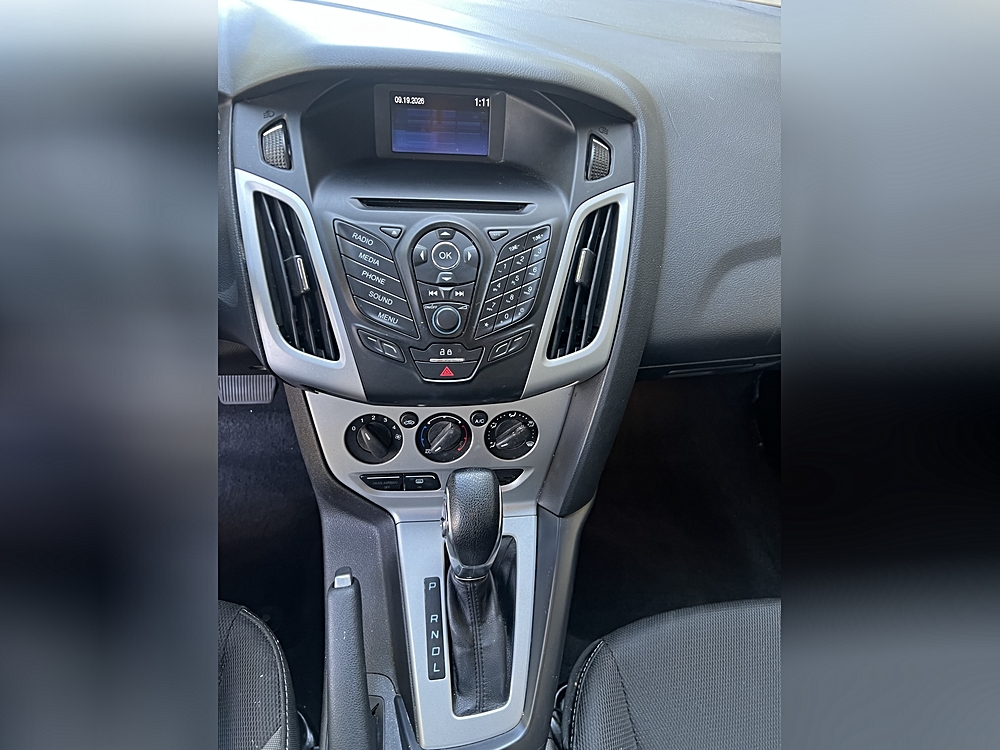 2014 Ford Focus SE - Photo 7