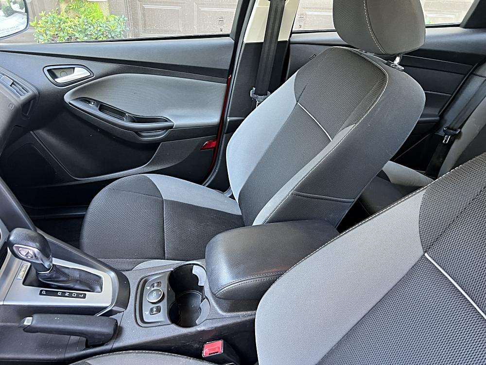 2014 Ford Focus SE - Photo 8