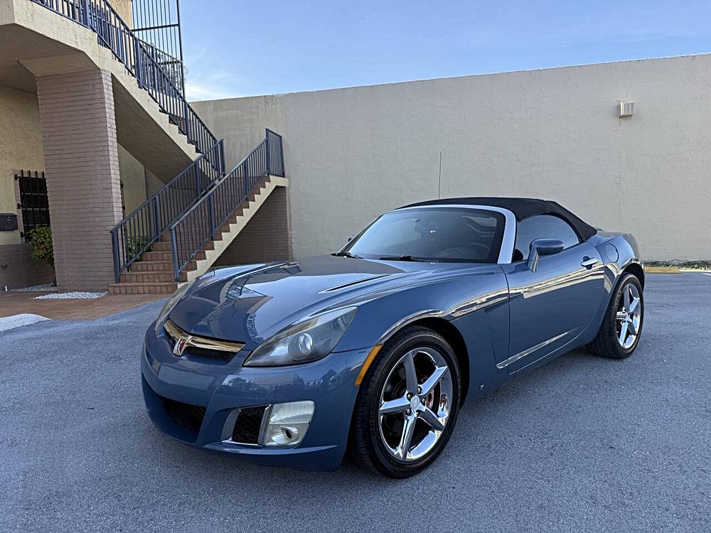 2008 Saturn Sky Red Line's photo