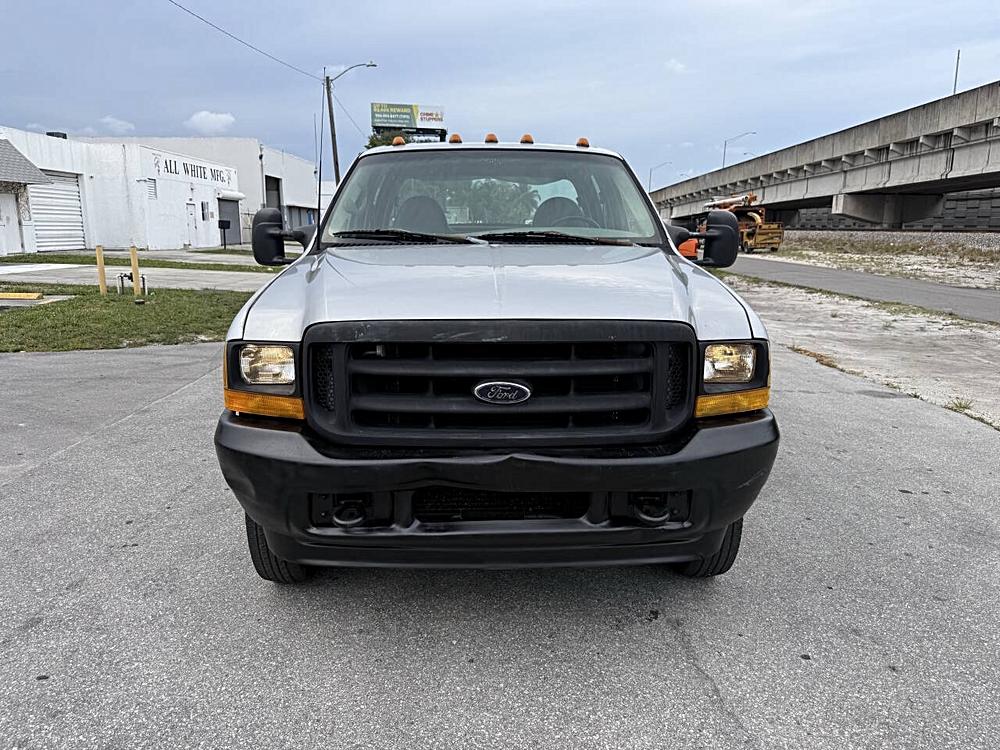 2001 Ford F-350 Super Duty XL